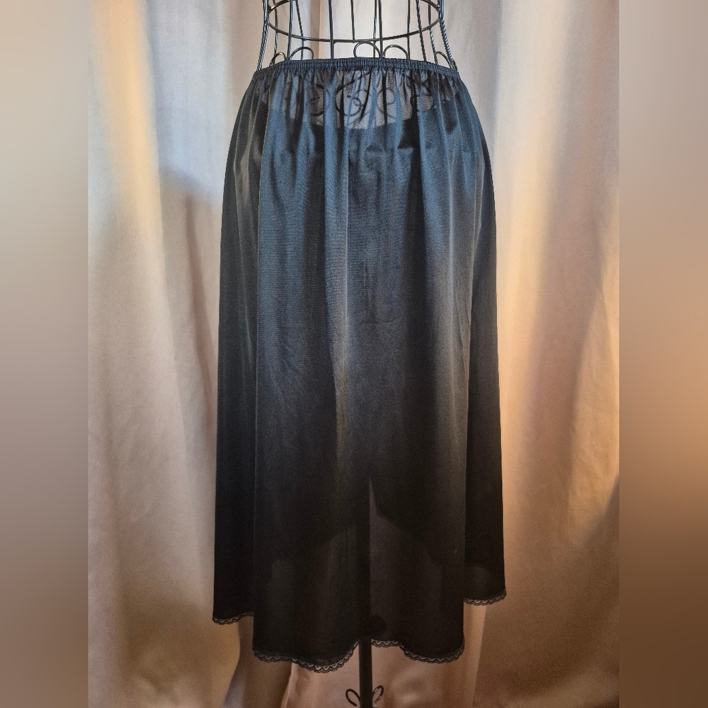 Vintage Vassarette Black Midi Half Slip